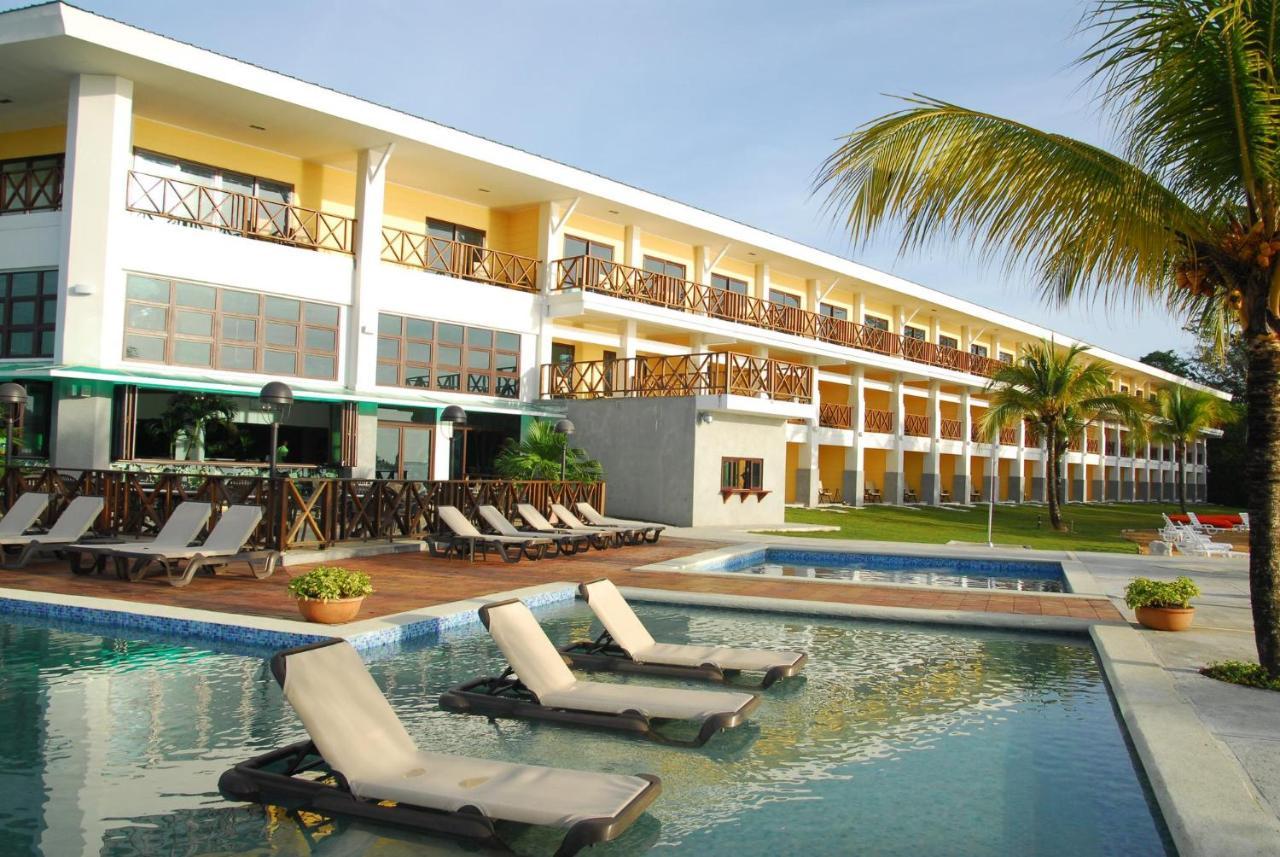 Playa Tortuga Hotel And Beach Resort Bocas del Toro Eksteriør bilde